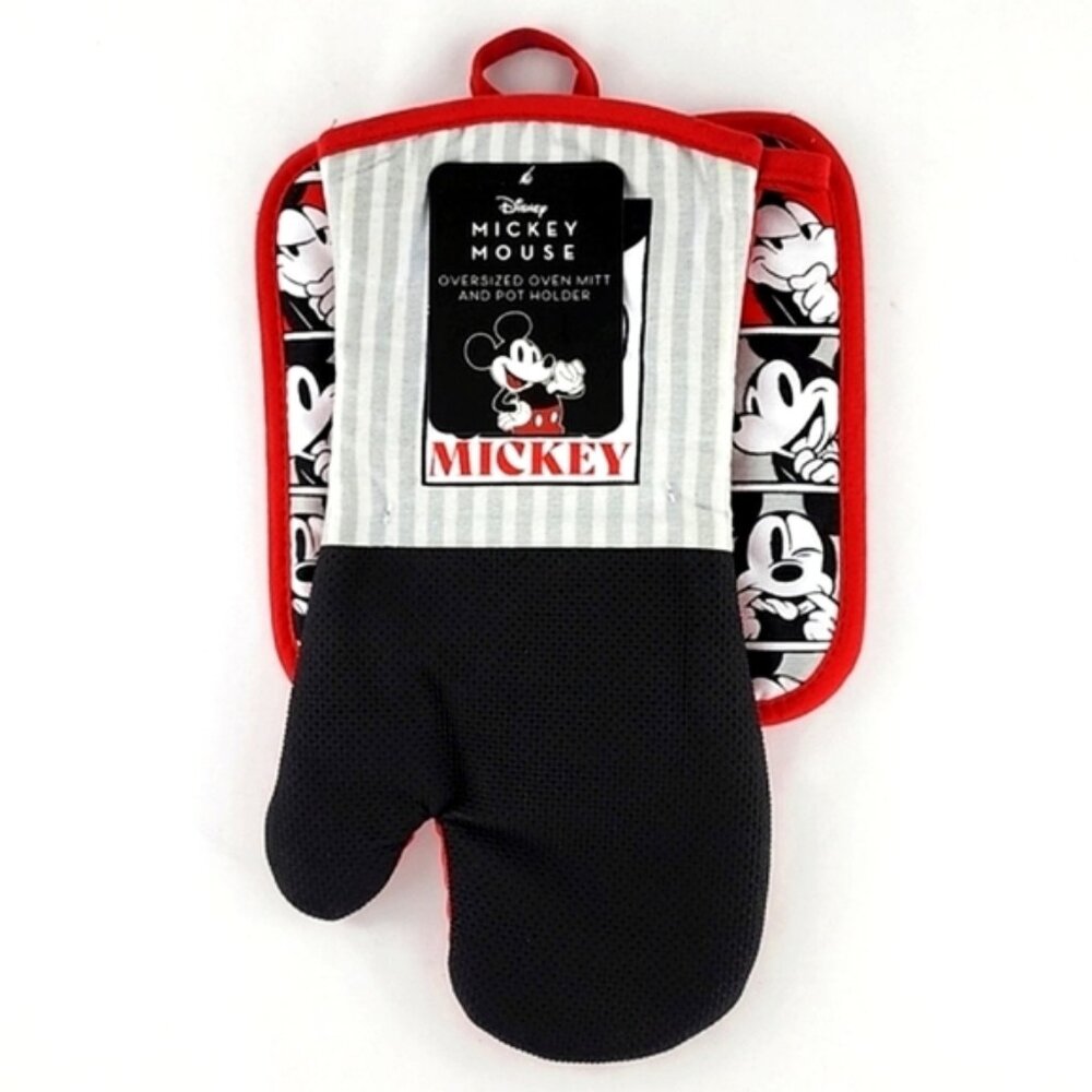 Mickey Mouse Disney Red Black Oversized Oven Mitt  Pot Holder 2 Piece Set